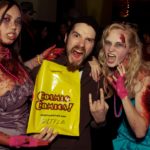18mar2012-zombieprom82